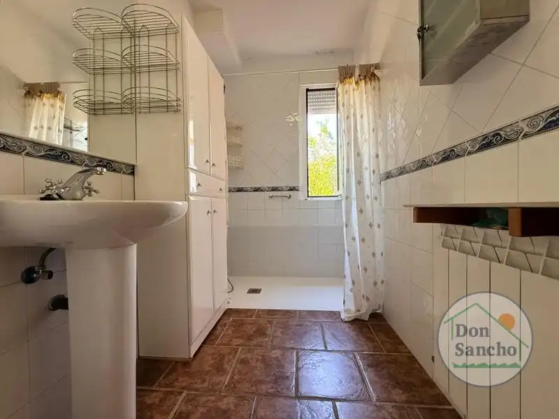 Baño de Casa o chalet en venta en Cabezón de Valderaduey con Calefacción