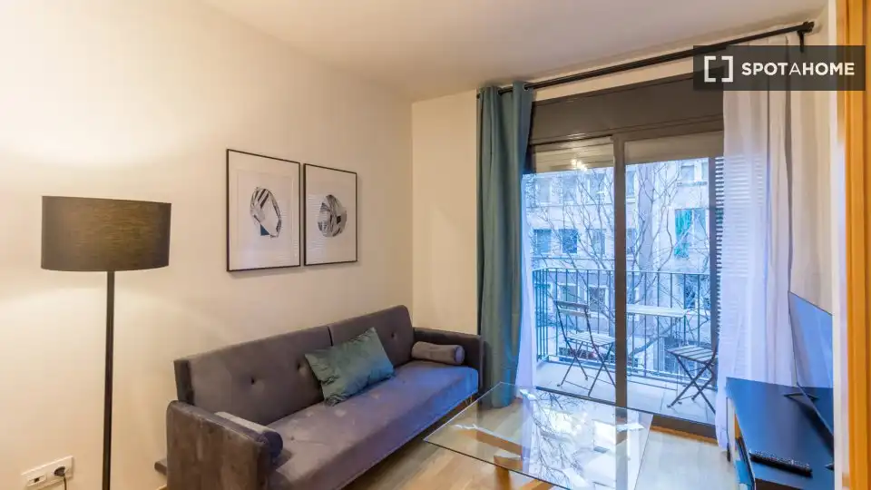 Appartamento con terrazza in affitto a Eixample, imagen 7