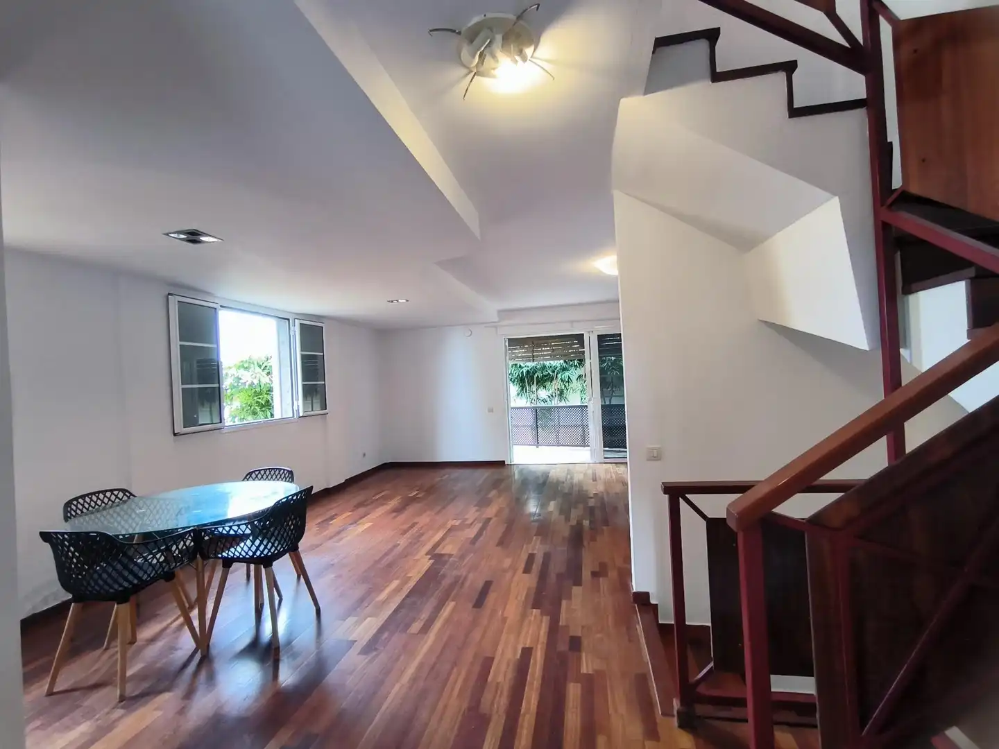 Casa adosada en venda en Las Palmas de Gran Canaria amb Jardí privat, Parquet i Terrassa
