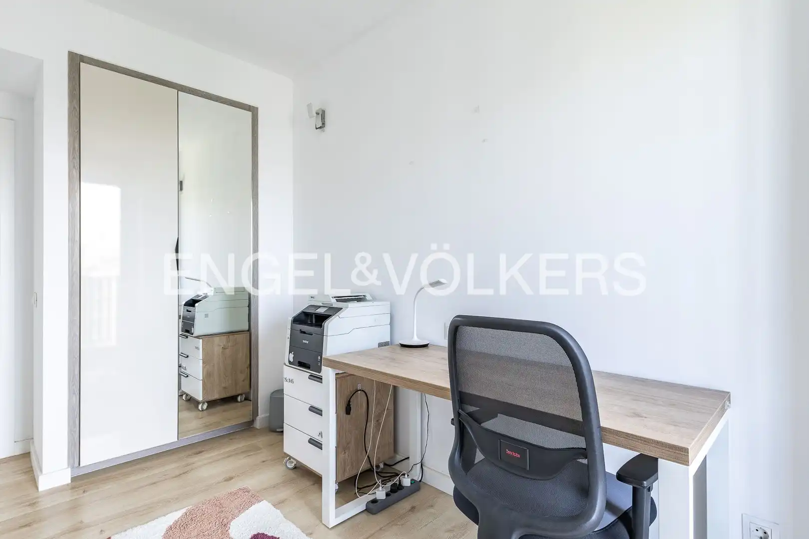Habitación de Ático en venta en Sant Adrià de Besòs con Aire acondicionado, Calefacción y Parquet
