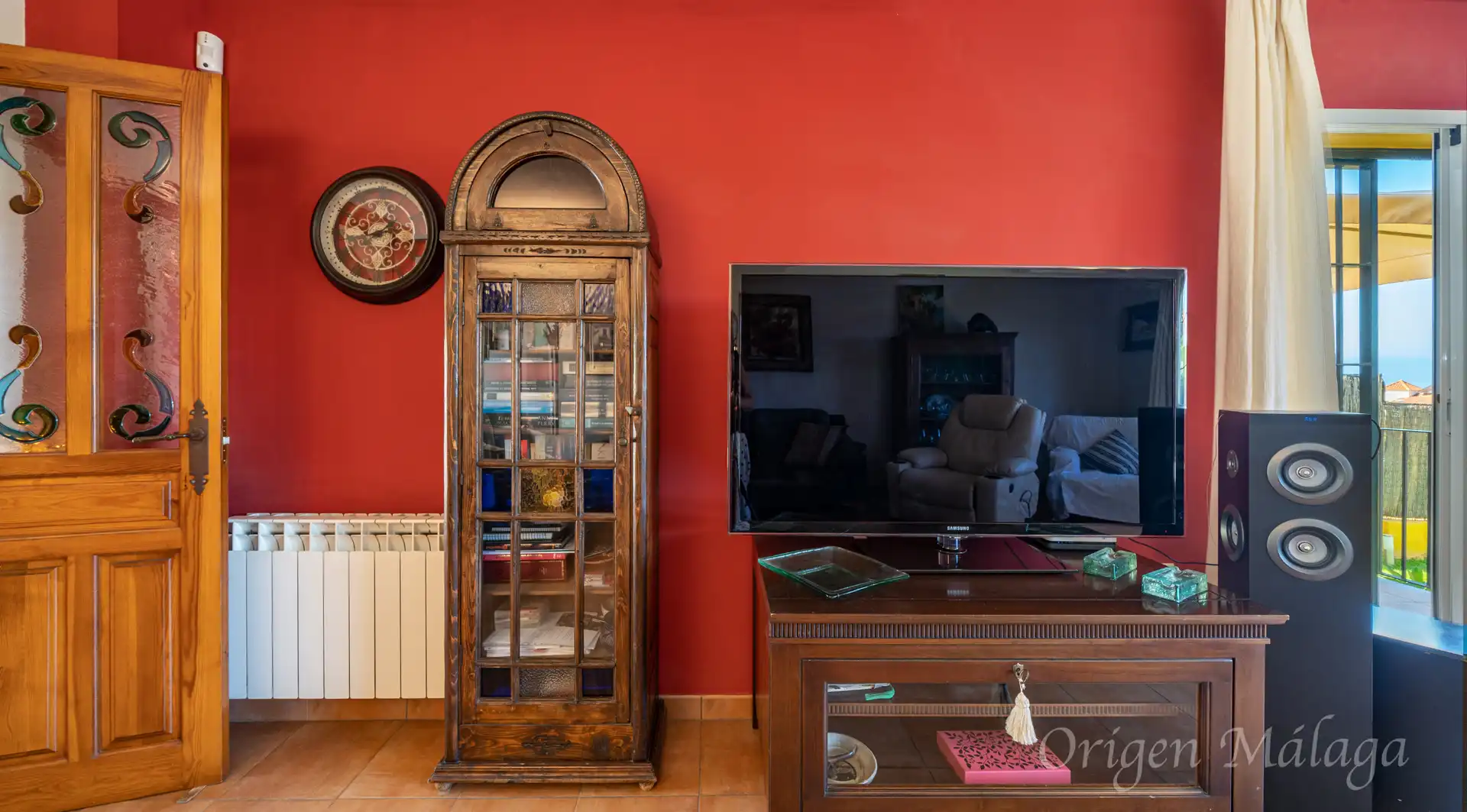 Sala de estar de Casa adosada en venta en Vélez-Málaga con Calefacción, Jardín privado y Terraza