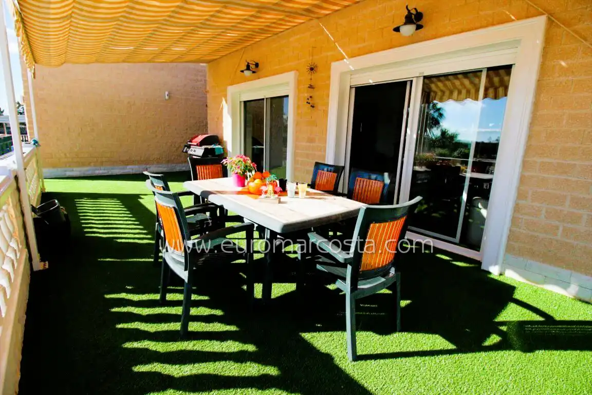 Terrace of Houses for sale in Elche / Elx  with Air Conditioner, Heating and Private garden