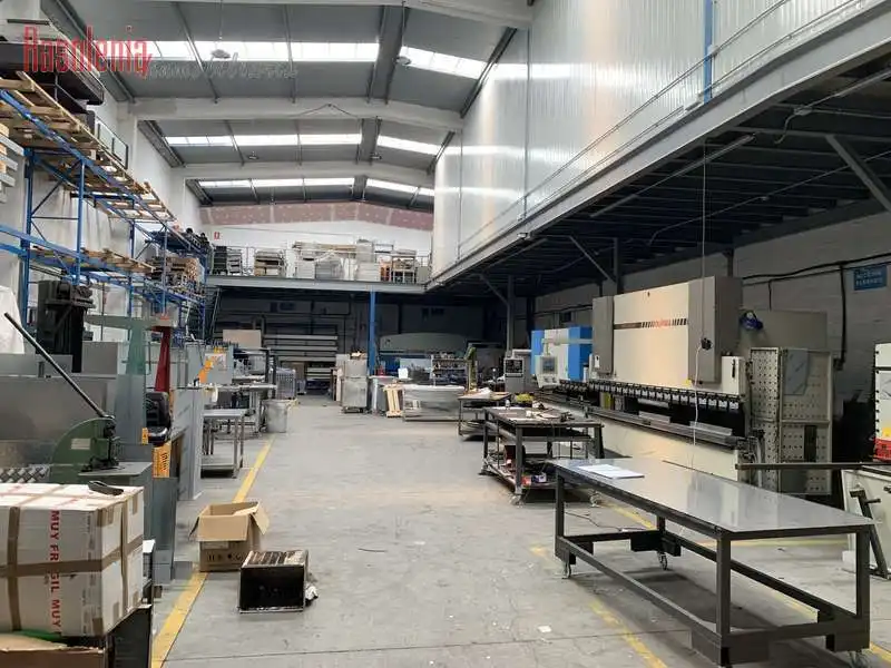 Industrial building for sale in Parroquia de Guísamo 4, imagen 6