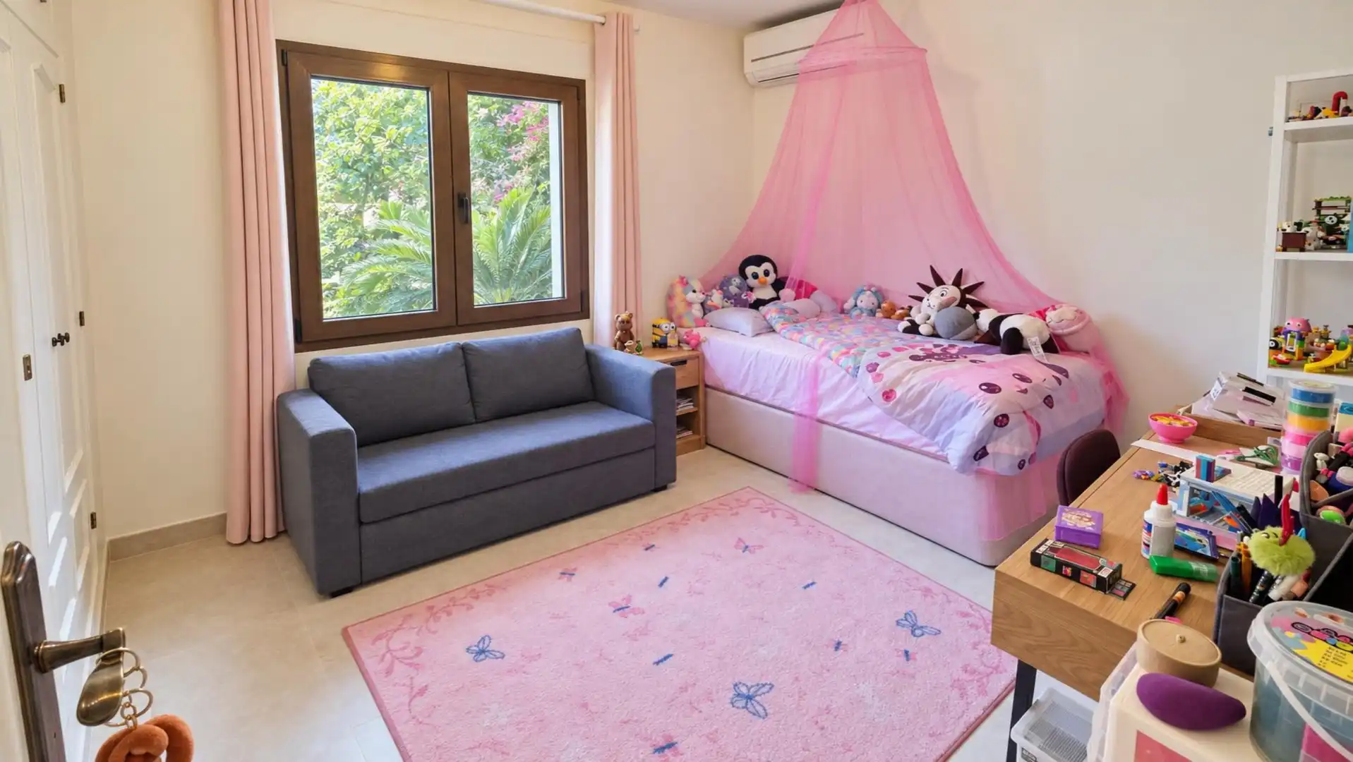Habitación de Casa o chalet en venta en Centro ciudad