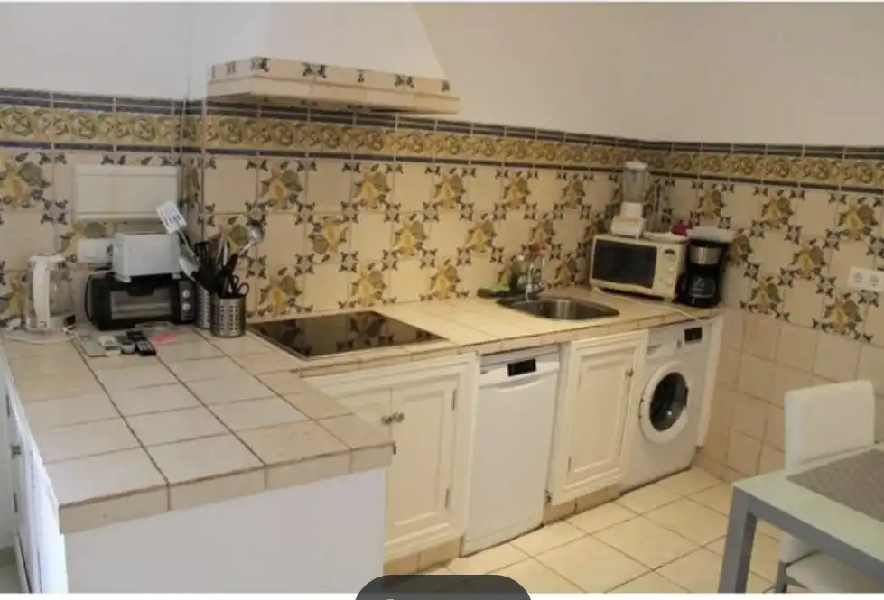 Casa o xalet de lloguer a Avenida los Pinos, Velilla - Velilla Taramay