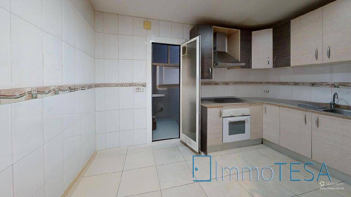 Kitchen of Flat for sale in Barberà del Vallès  with Heating and Balcony