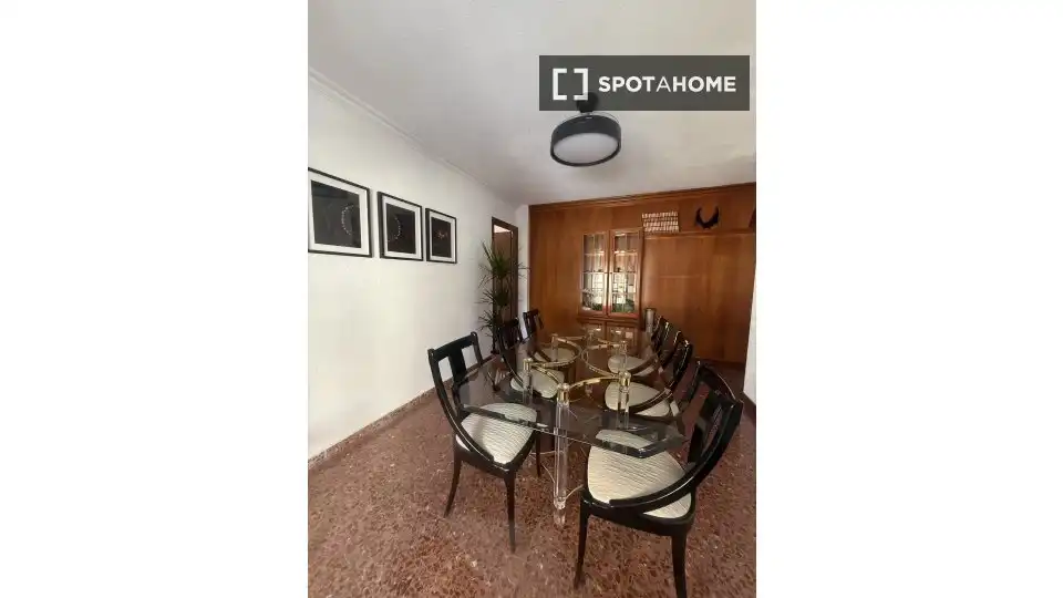 Comedor de Piso de alquiler en Málaga con Aire acondicionado, Calefacción y Amueblado
