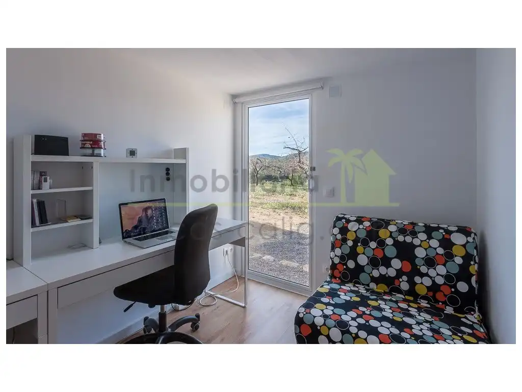 Dormitori de Casa o xalet en venda en Cervera del Maestre amb Aire condicionat