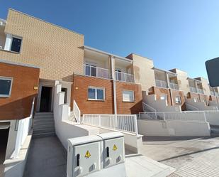 Exterior view of House or chalet for sale in Torralba de Calatrava  with Terrace