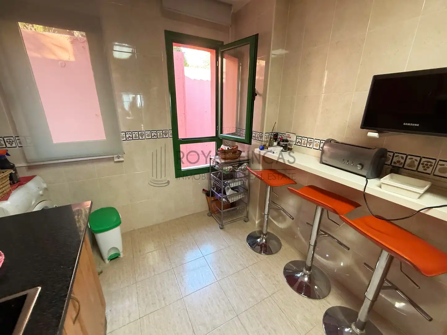 Kitchen of Attic for sale in Fuengirola  with Air Conditioner, Heating and Terrace