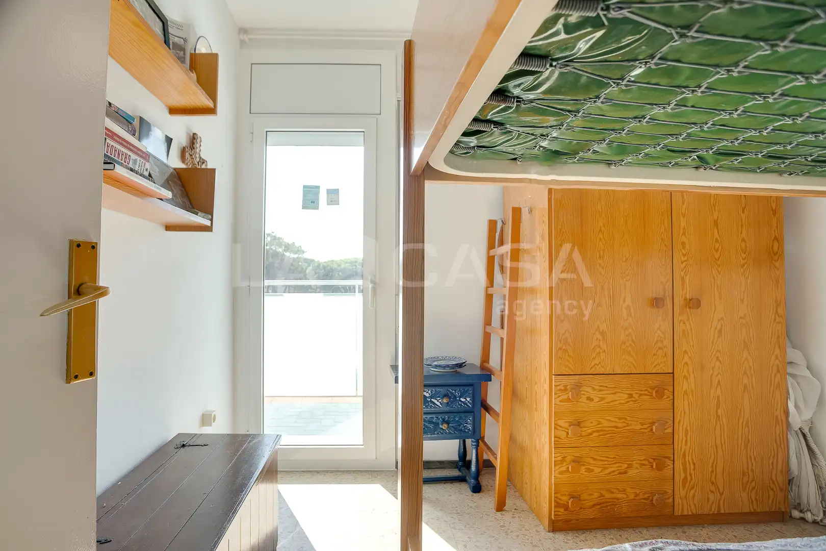 Flat with terrace for sale in La Pineda, imagen 15