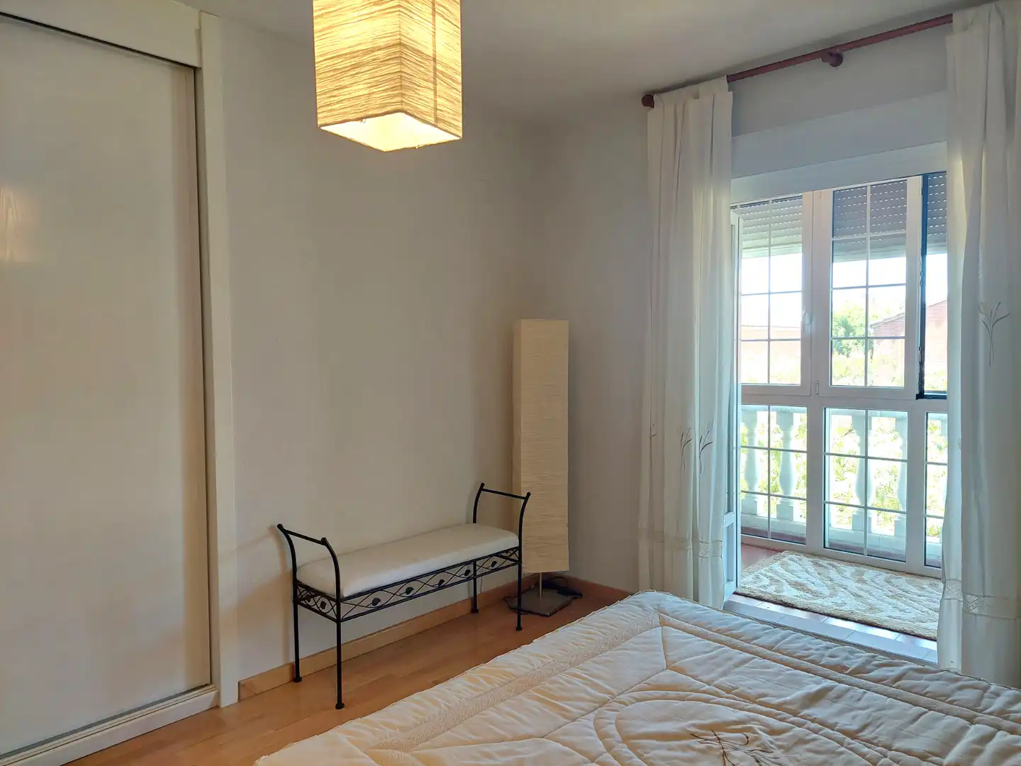 Habitación de Casa adosada en venta en Rivas-Vaciamadrid con Aire acondicionado, Calefacción y Jardín privado