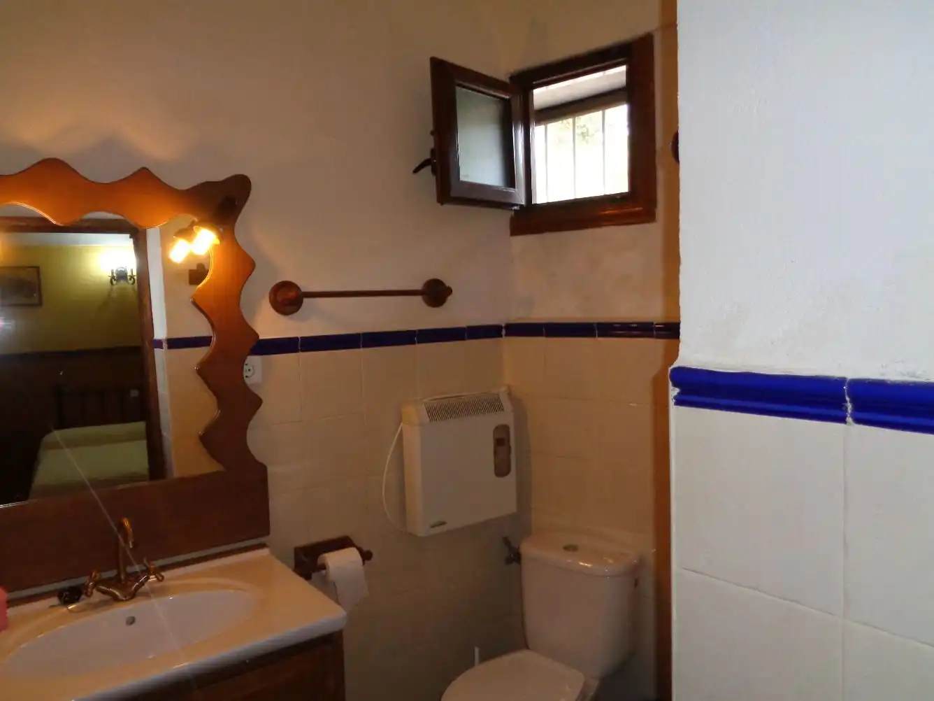Casa adosada en venta en Calle Retamar, Romangordo