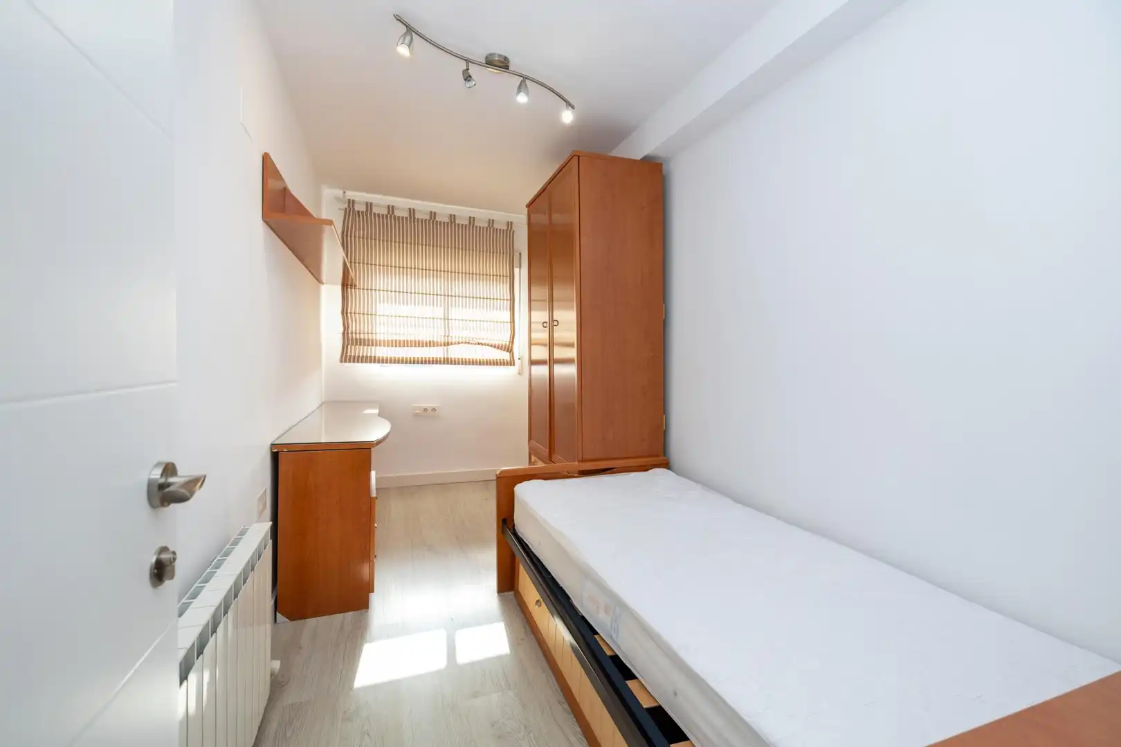 Schlafzimmer von Wohnungen zum Verkauf in Granada mit Privatgarten