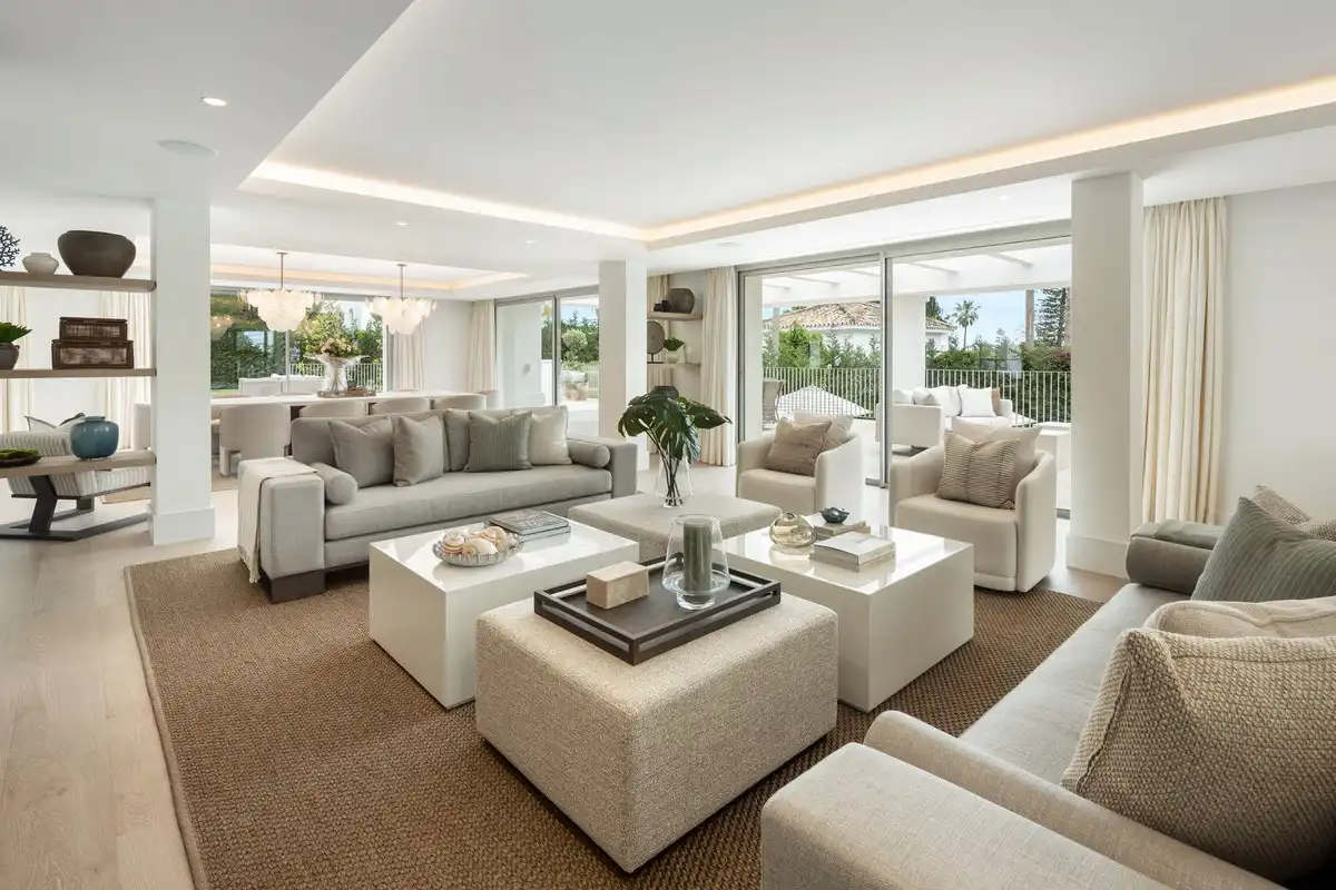 Wohnzimmer von Haus oder Chalet zum Verkauf in Marbella mit Klimaanlage, Privatgarten und Terrasse
