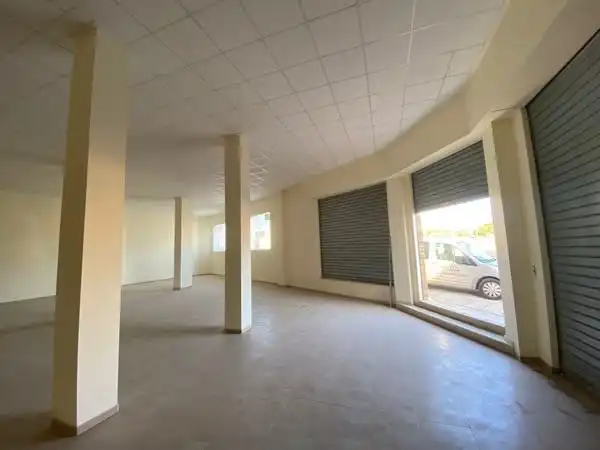 Local comercial en venda a Novelda, imagen 7