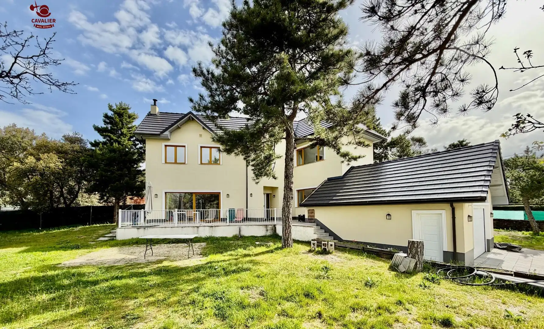 Vista exterior de Casa o chalet en venta en Los Molinos con Jardín privado, Terraza y Trastero