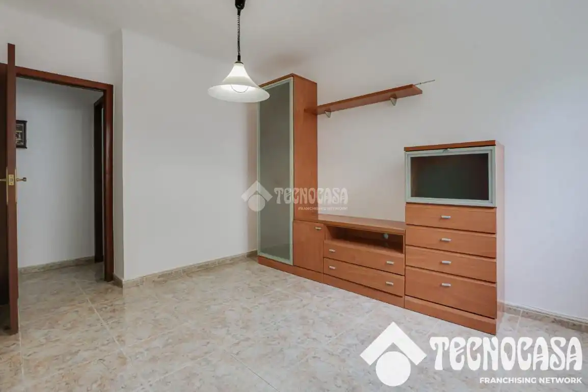 Habitación de Piso en venta en Barcelona con Balcón