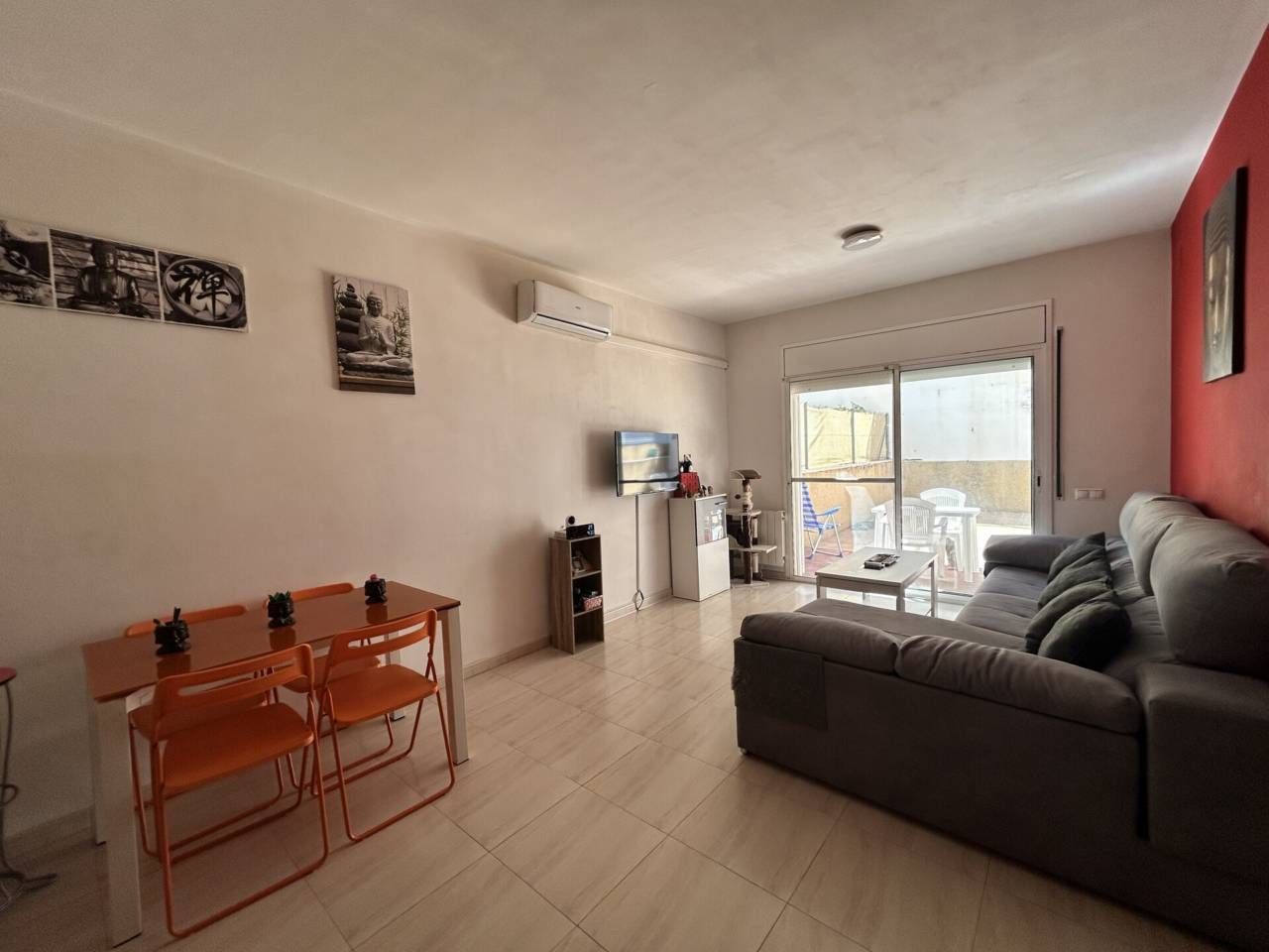 Living room of House or chalet for sale in Cubelles  with Air Conditioner, Heating and Terrace