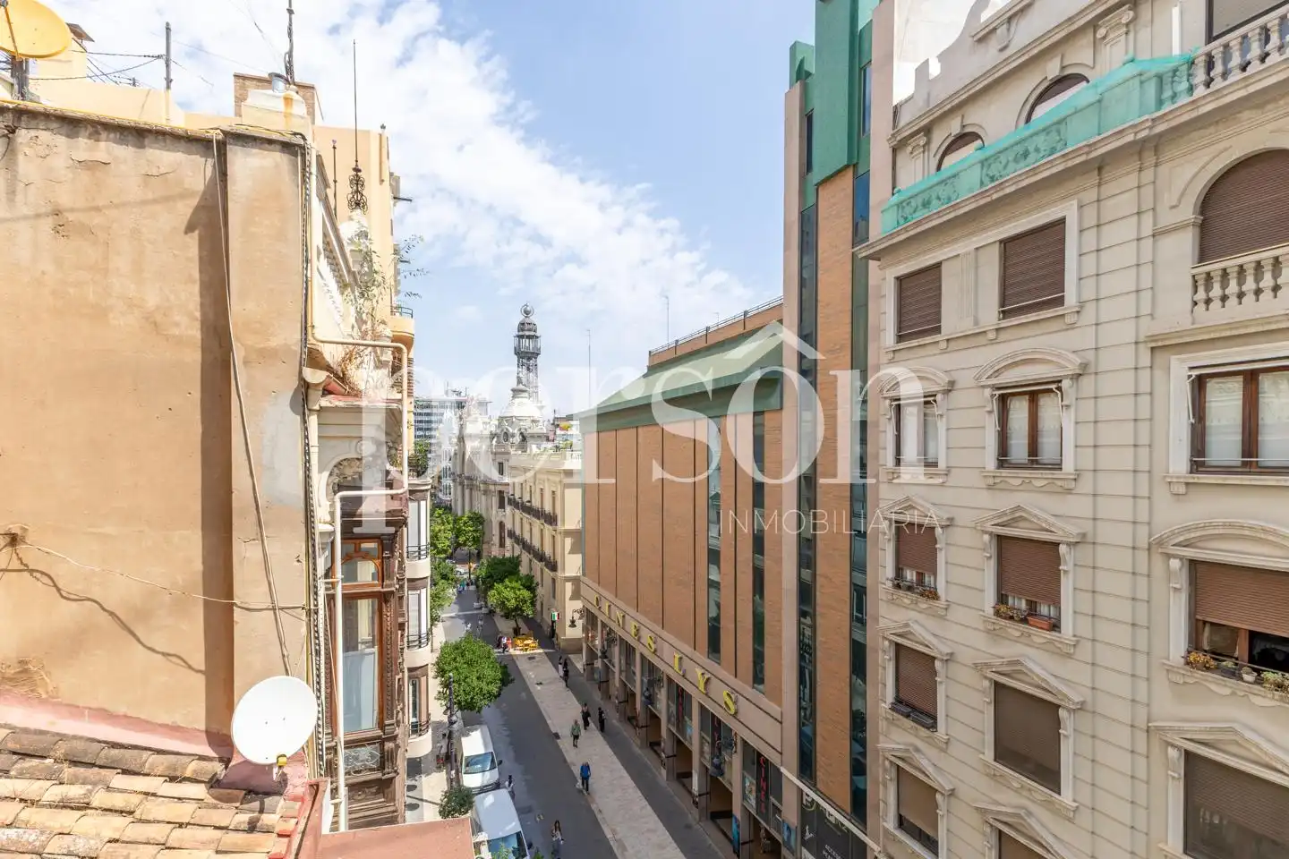 Vista exterior de Pis de lloguer en Valencia amb Aire condicionat i Moblat