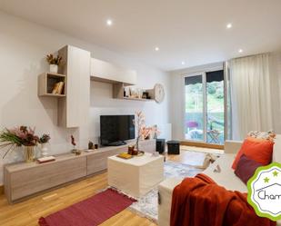 Living room of Flat for sale in Bilbao   with Heating, Storage room and Furnished