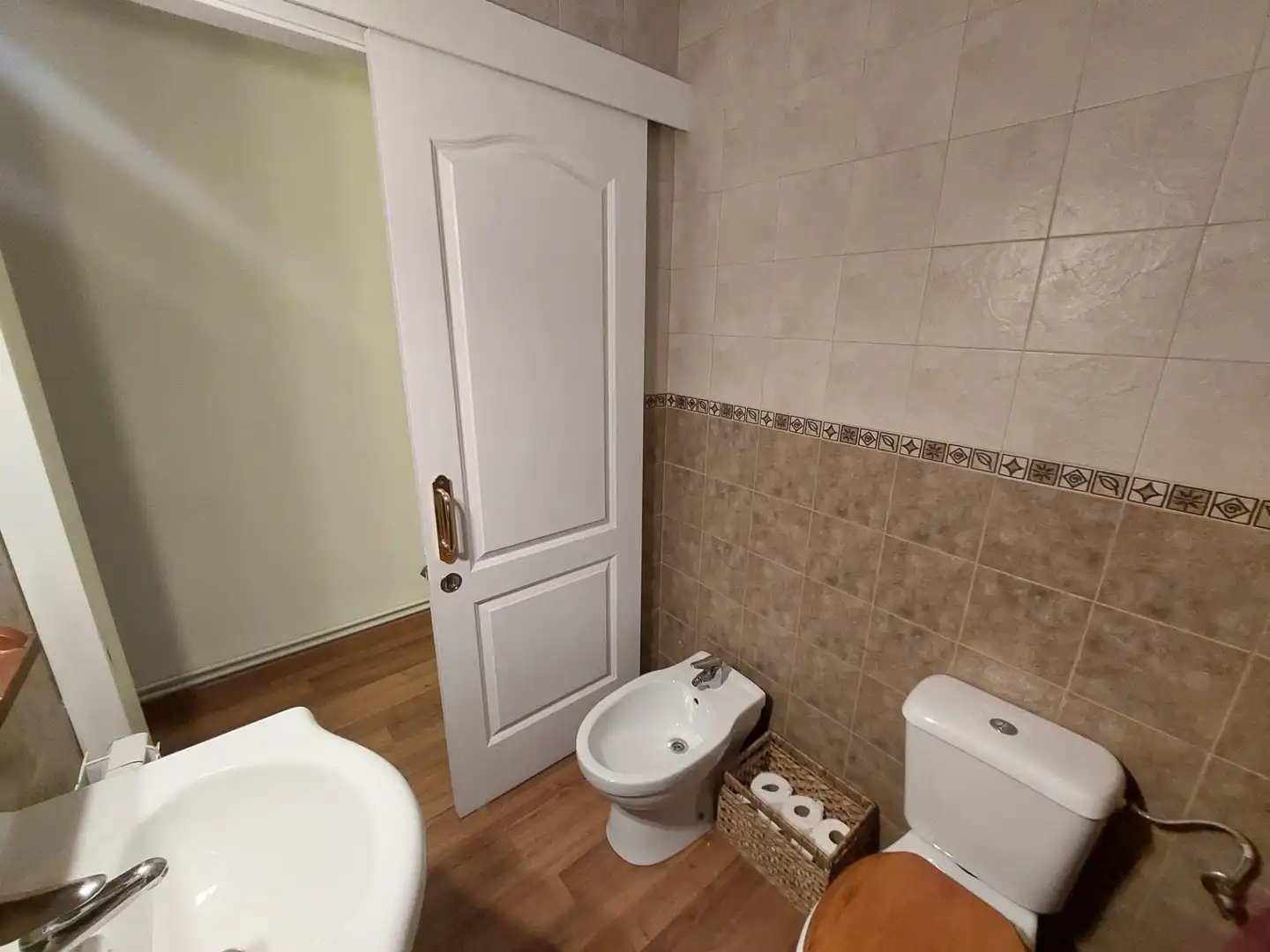 Badezimmer von Wohnung zum Verkauf in León Capital  mit Heizung, Privatgarten und Abstellraum