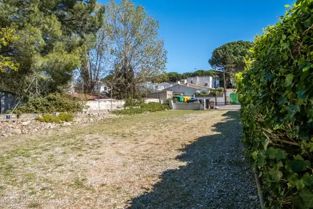 Dúplex en venda en L'Escala amb Aire condicionat, Calefacció i Jardí privat