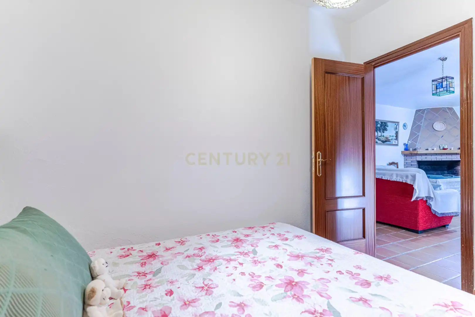 Habitación de Casa o chalet en venta en Güéjar Sierra con Jardín privado, Trastero y Piscina