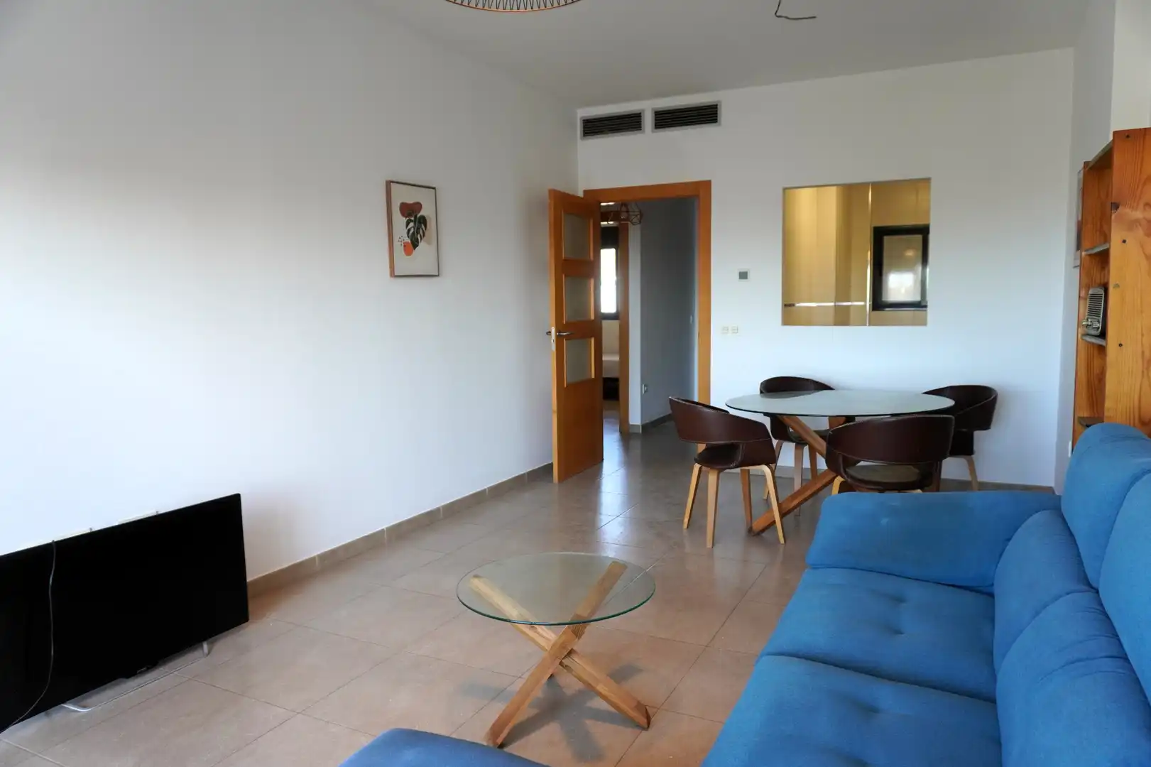 Sala de estar de Piso en venta en Roquetas de Mar con Aire acondicionado, Terraza y Amueblado