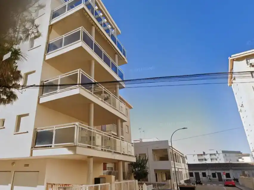 Vista exterior de Pis en venda en Bellreguard amb Aire condicionat i Balcó