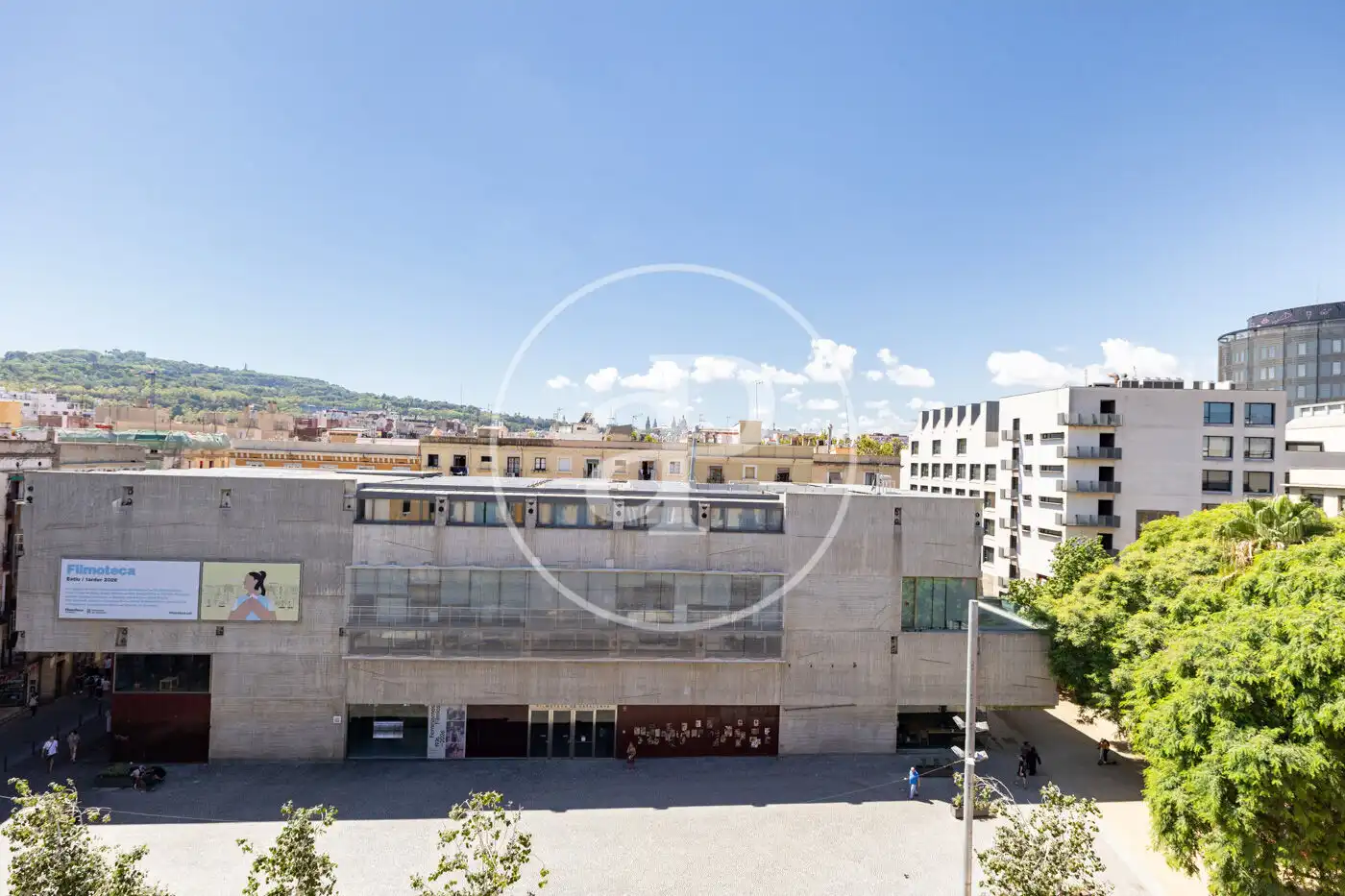 Vista exterior de Pis en venda en Barcelona amb Aire condicionat, Calefacció i Balcó