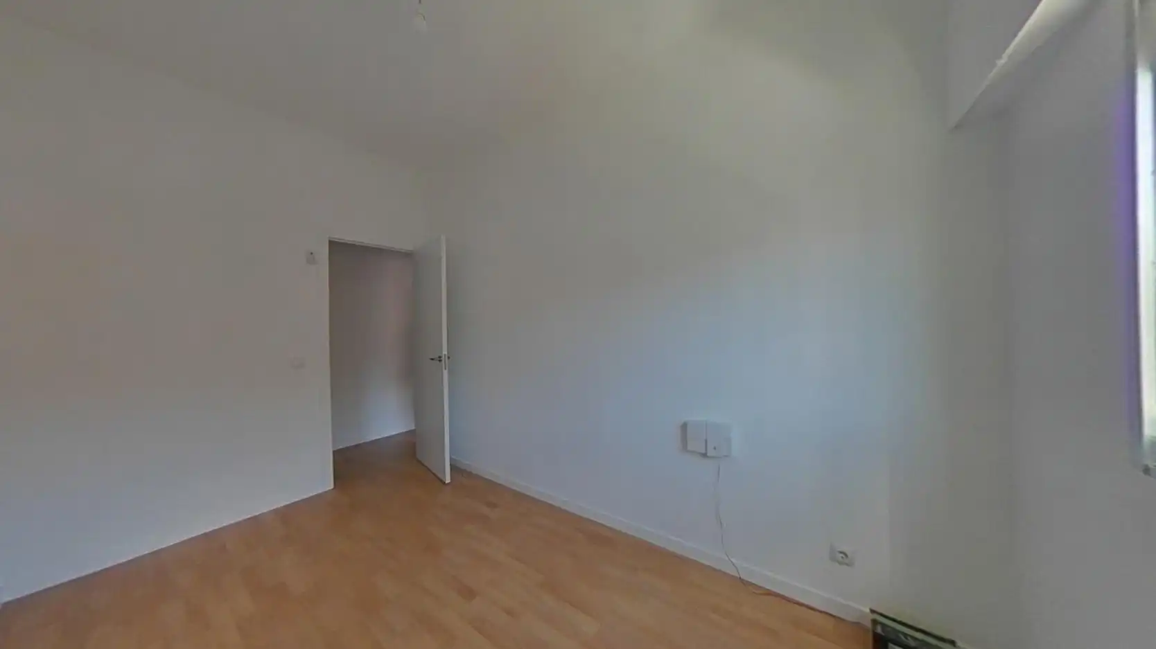 Habitación de Piso en venta en Madrid con Calefacción