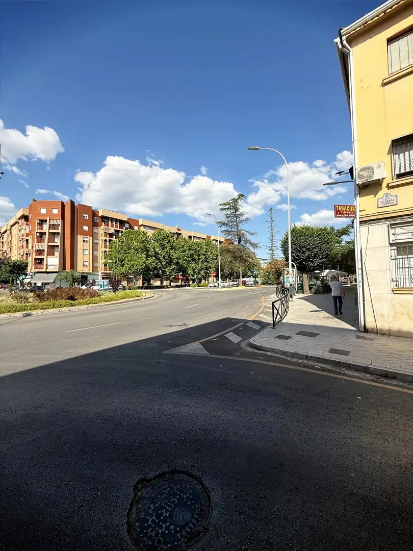 Vista exterior de Pis de lloguer en Granada amb Aire condicionat, Calefacció i Moblat