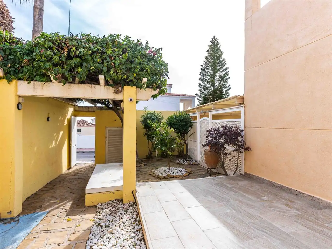 Terrace of Houses for sale in Garrucha  with Heating, Private garden and Storage room