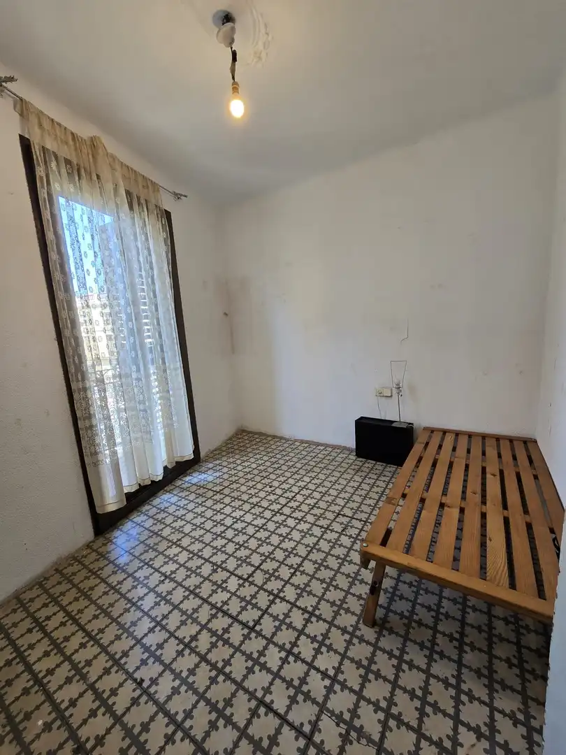 Piso en venta en Sant Adrià de Besòs con Calefacción y Balcón