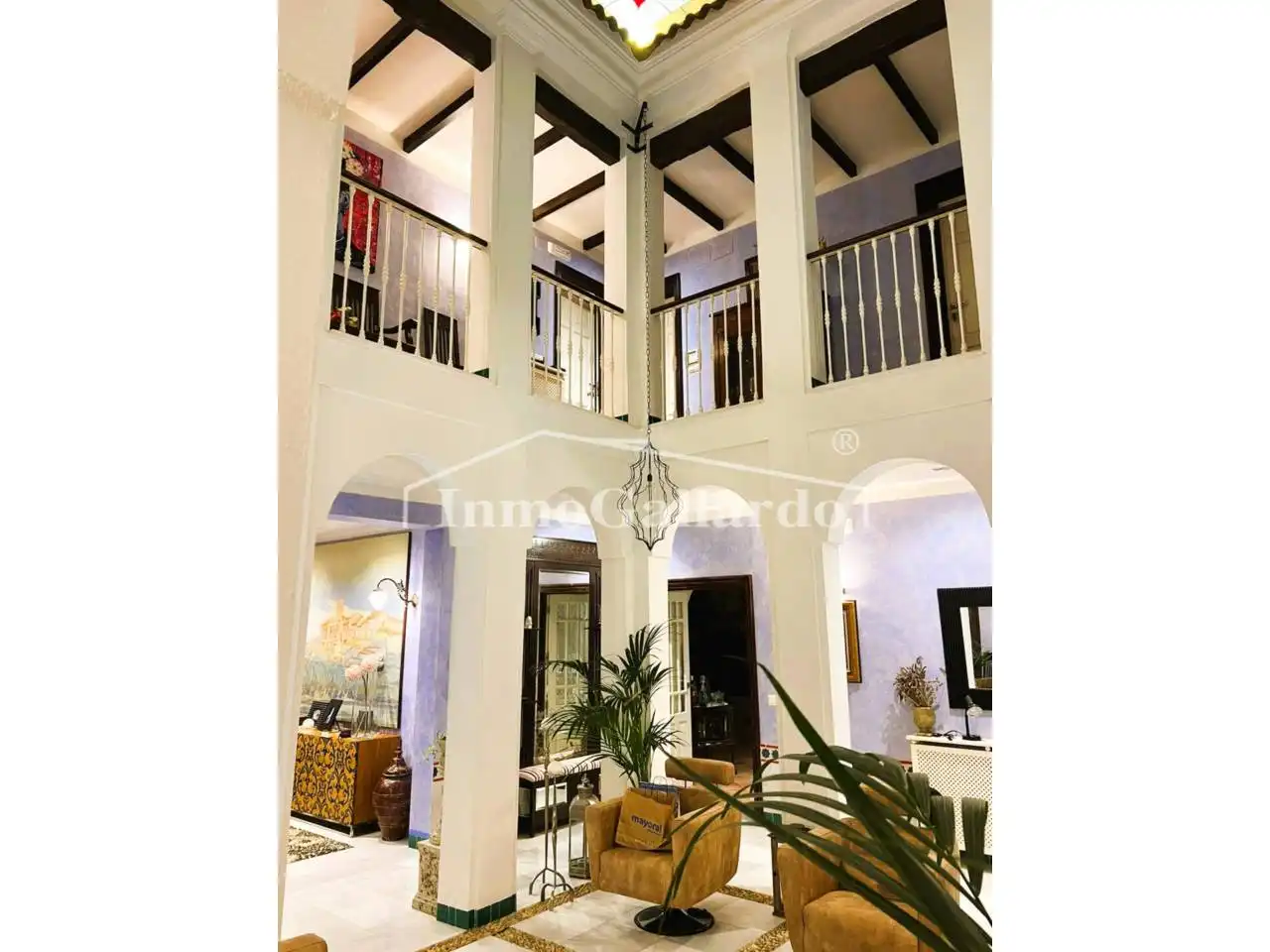 Buildings for sale in Lucena
