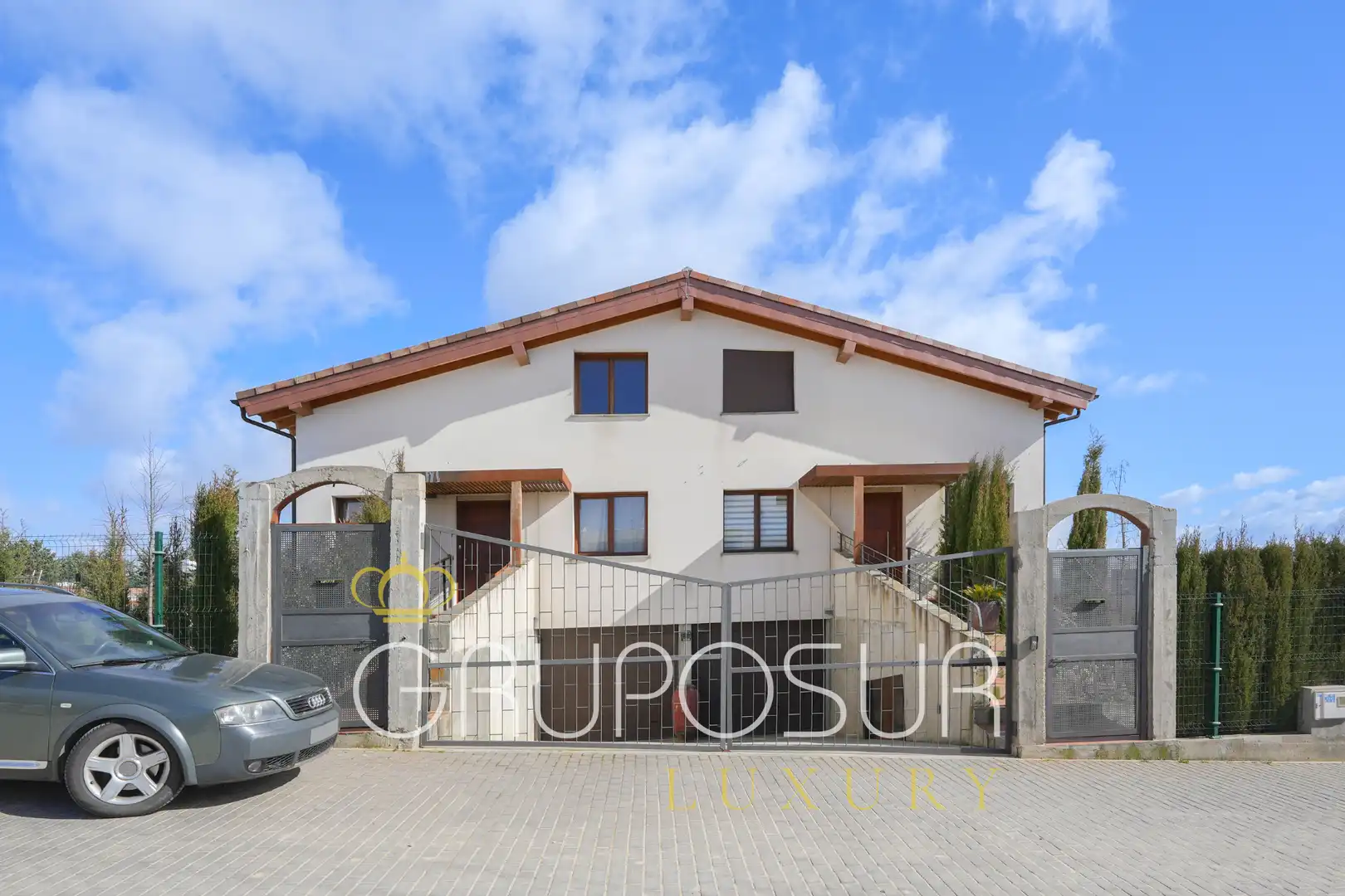 Vista exterior de Casa adosada en venda en Valladolid Capital amb Aire condicionat, Calefacció i Terrassa