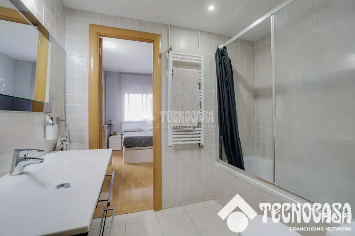 Bany de Pis en venda en Barcelona amb Aire condicionat, Calefacció i Parquet