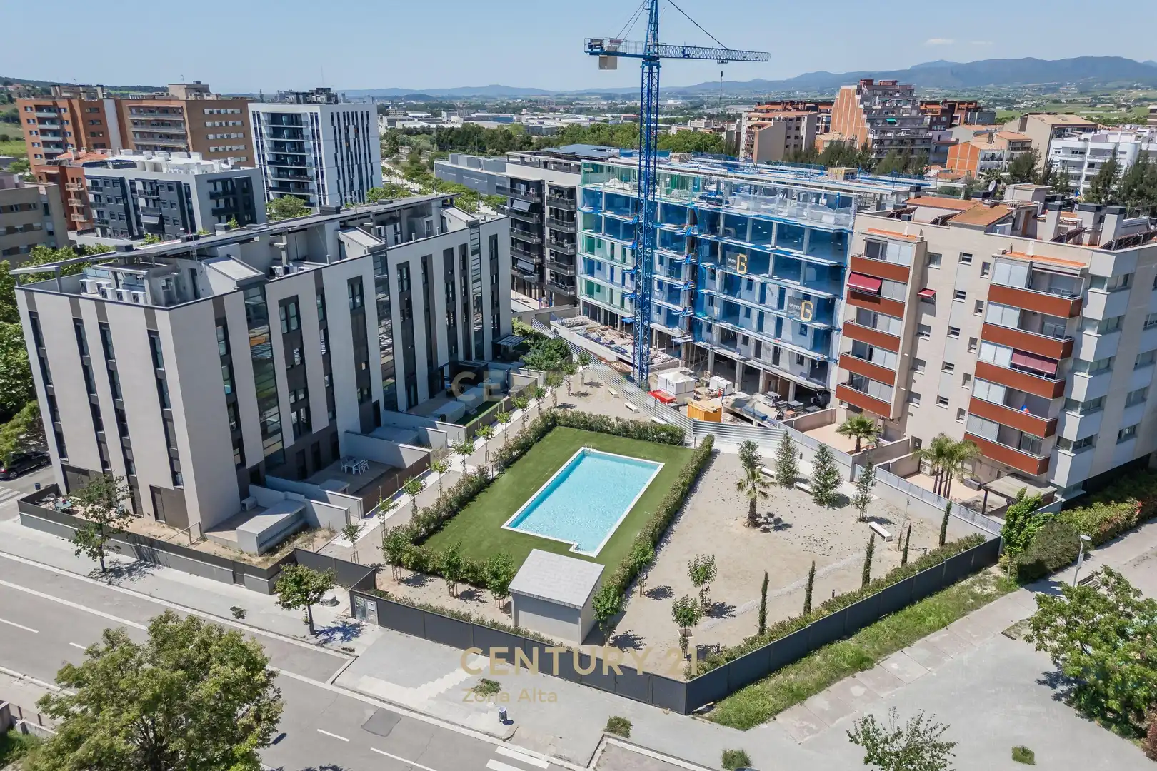 Swimming pool of Buildings for sale in Vilafranca del Penedès  with Community pool