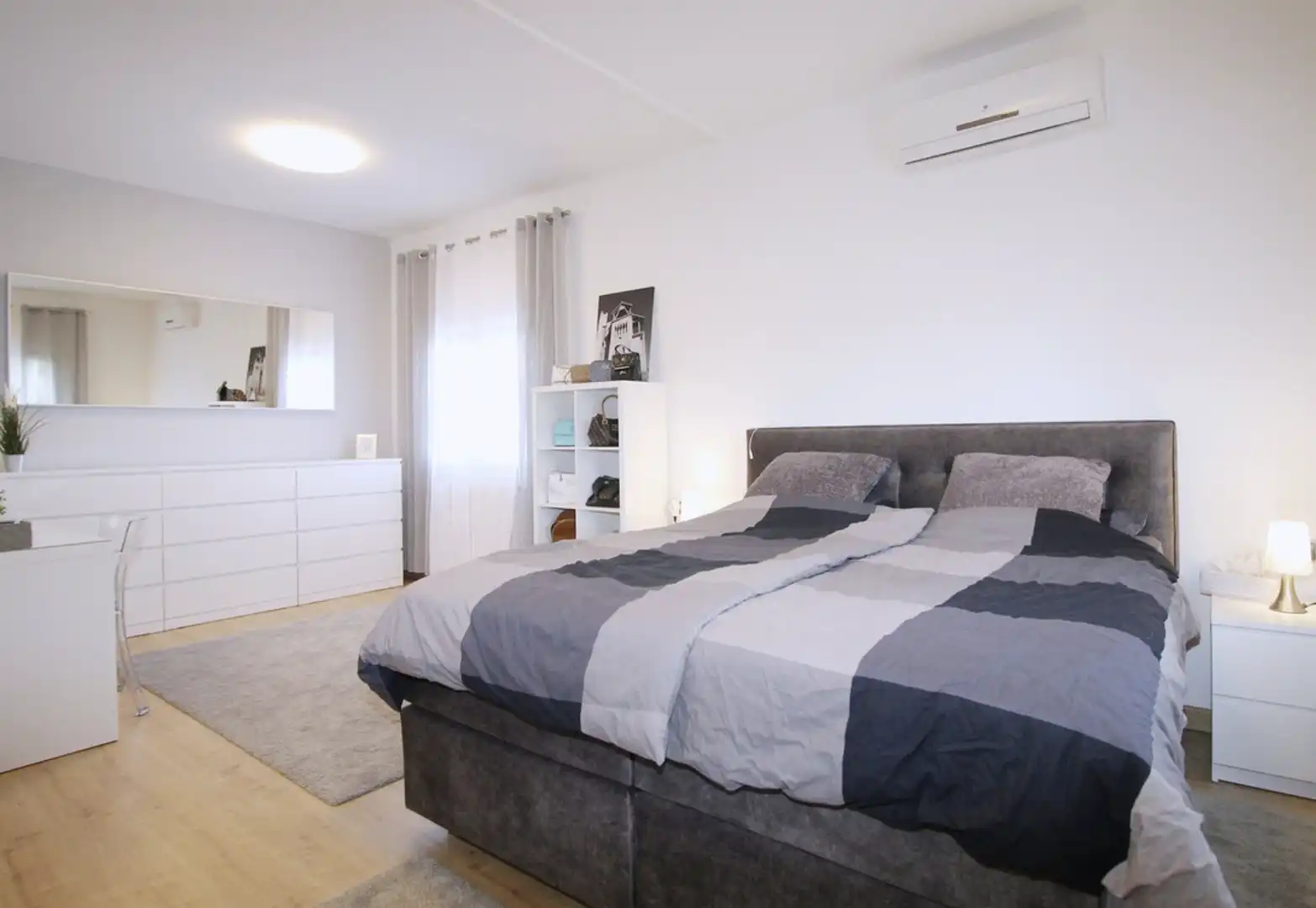 Bedroom of Houses for sale in Coín  with Air Conditioner, Heating and Private garden