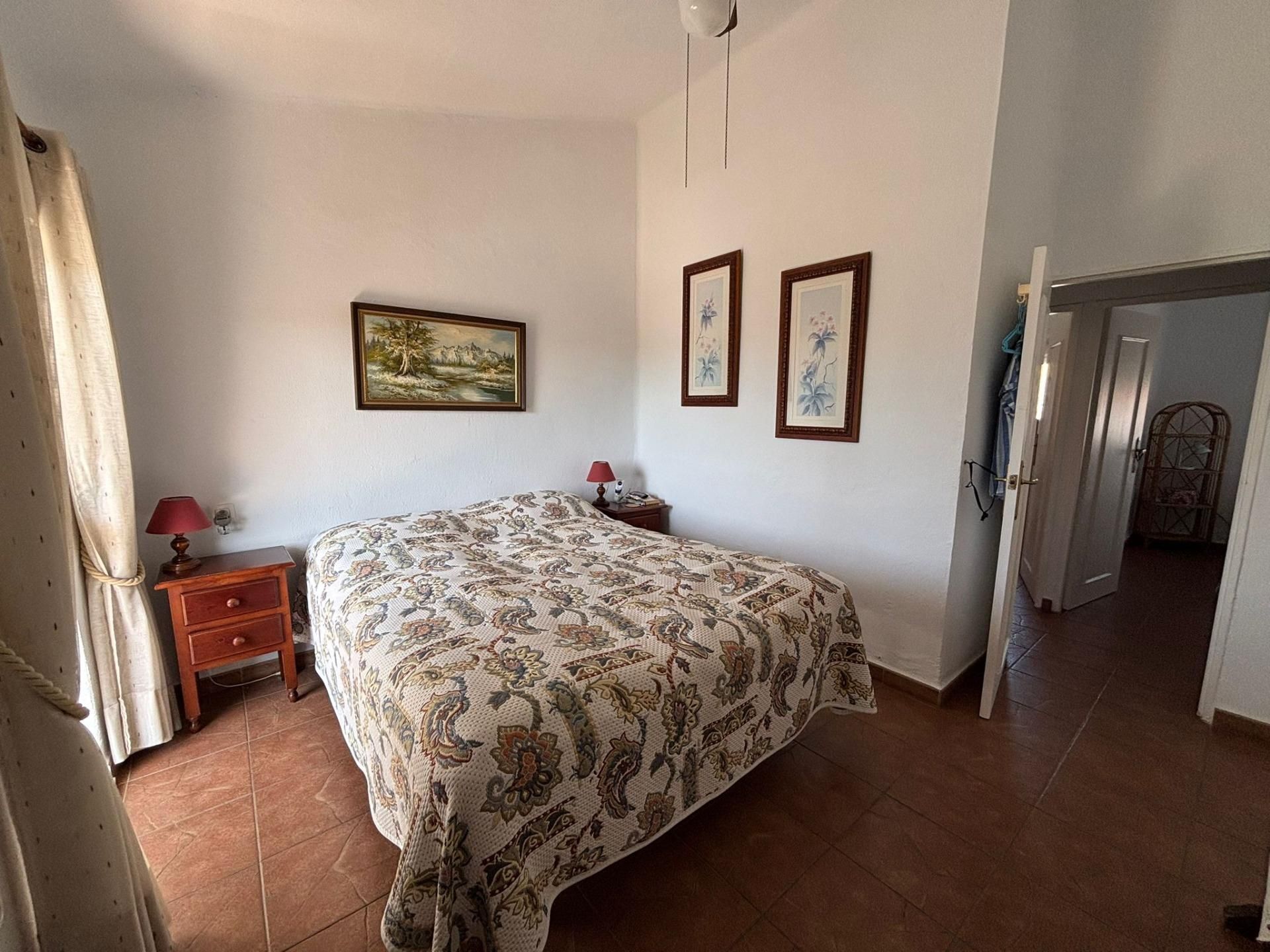 Dormitori de Apartament en venda en Los Barrios