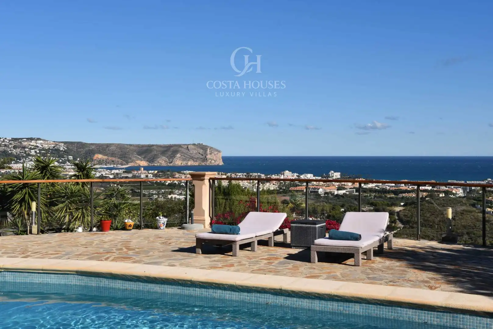 Terrace of Houses for sale in Jávea / Xàbia  with Air Conditioner, Private garden and Parquet flooring