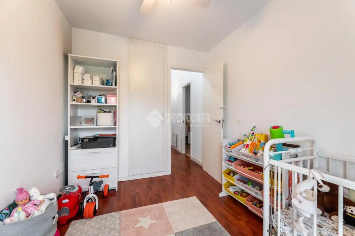 Habitación de Casa adosada en venta en Zona Carretera del Plantío