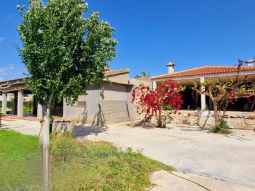 Casa rustica con piscina in vendita a Rojales