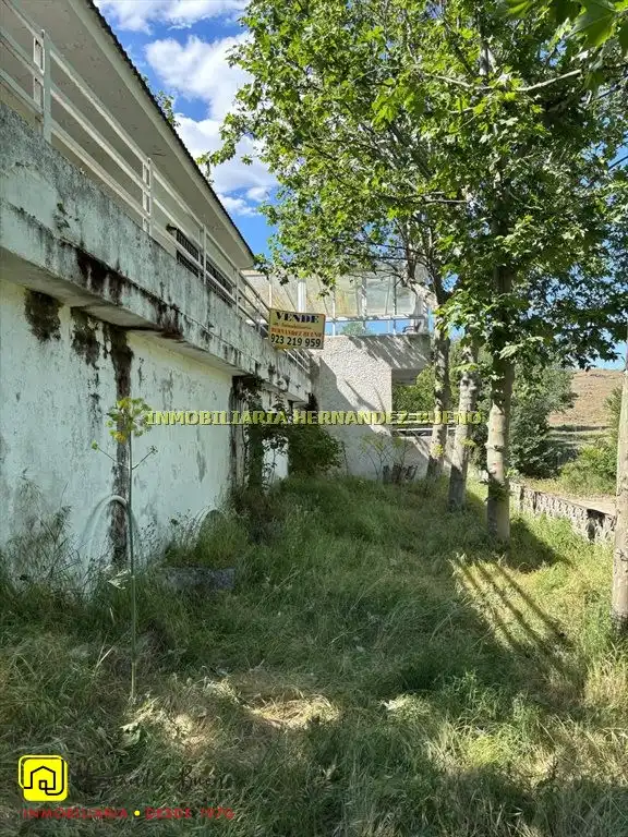 Casa o xalet en venda en Alba de Tormes amb Jardí privat i Piscina