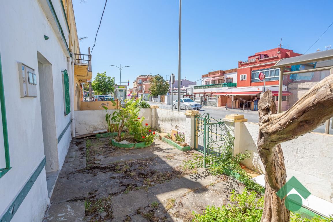 Vista exterior de Casa o chalet en venta en Algeciras