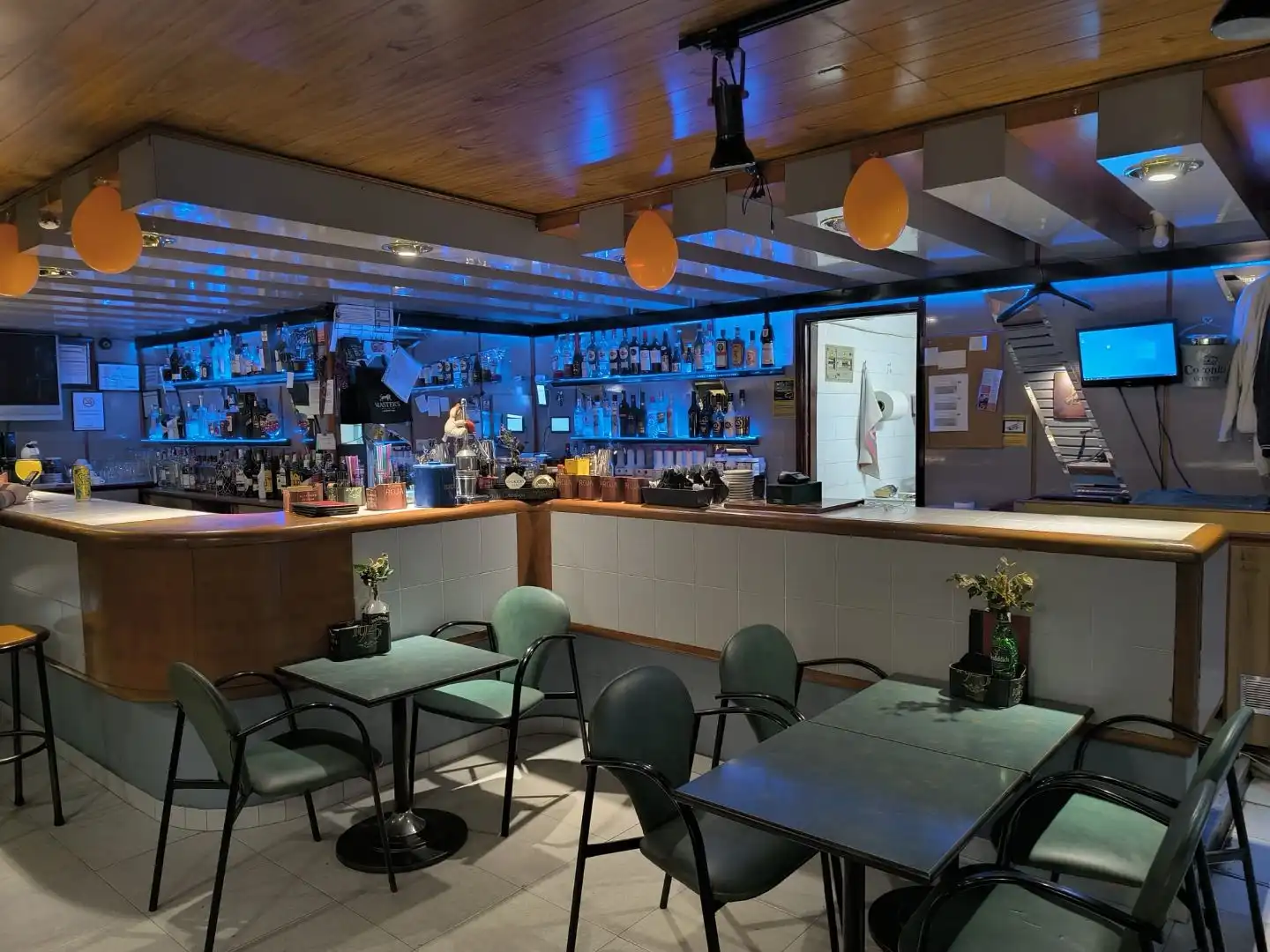 Local comercial en venta en Avinguda de L'estacio 13, imagen 2