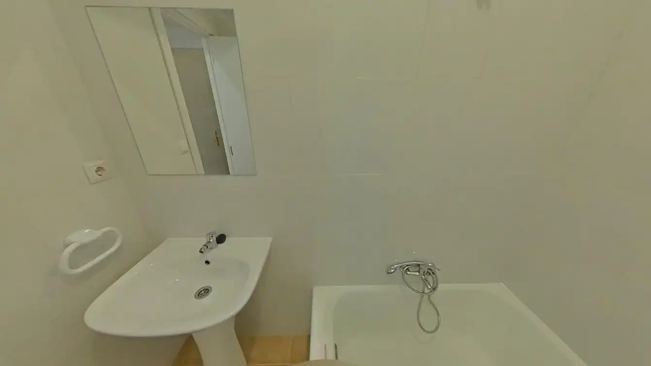 Baño de Piso en venta en Madrid con Horno