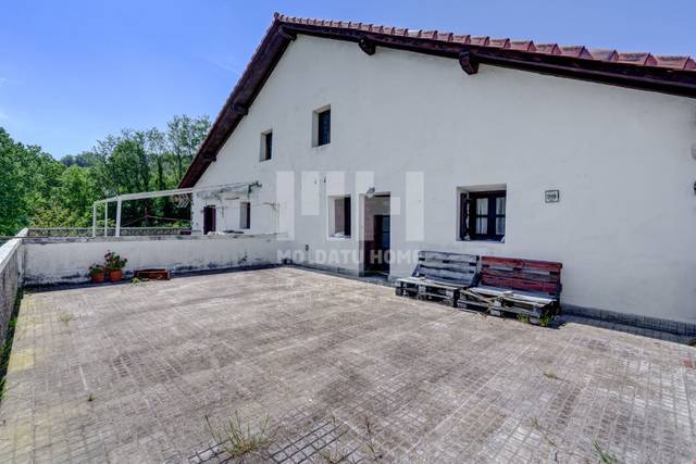 Casa-chalet en Venta en Lesaka