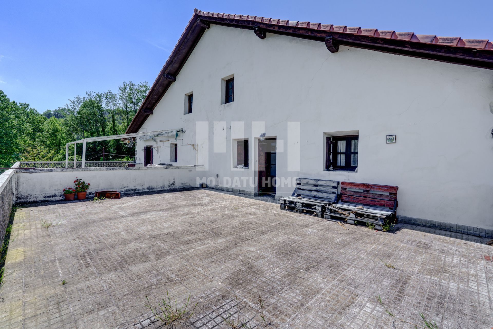 Vista exterior de Casa o xalet en venda en Lesaka amb Jardí privat i Traster